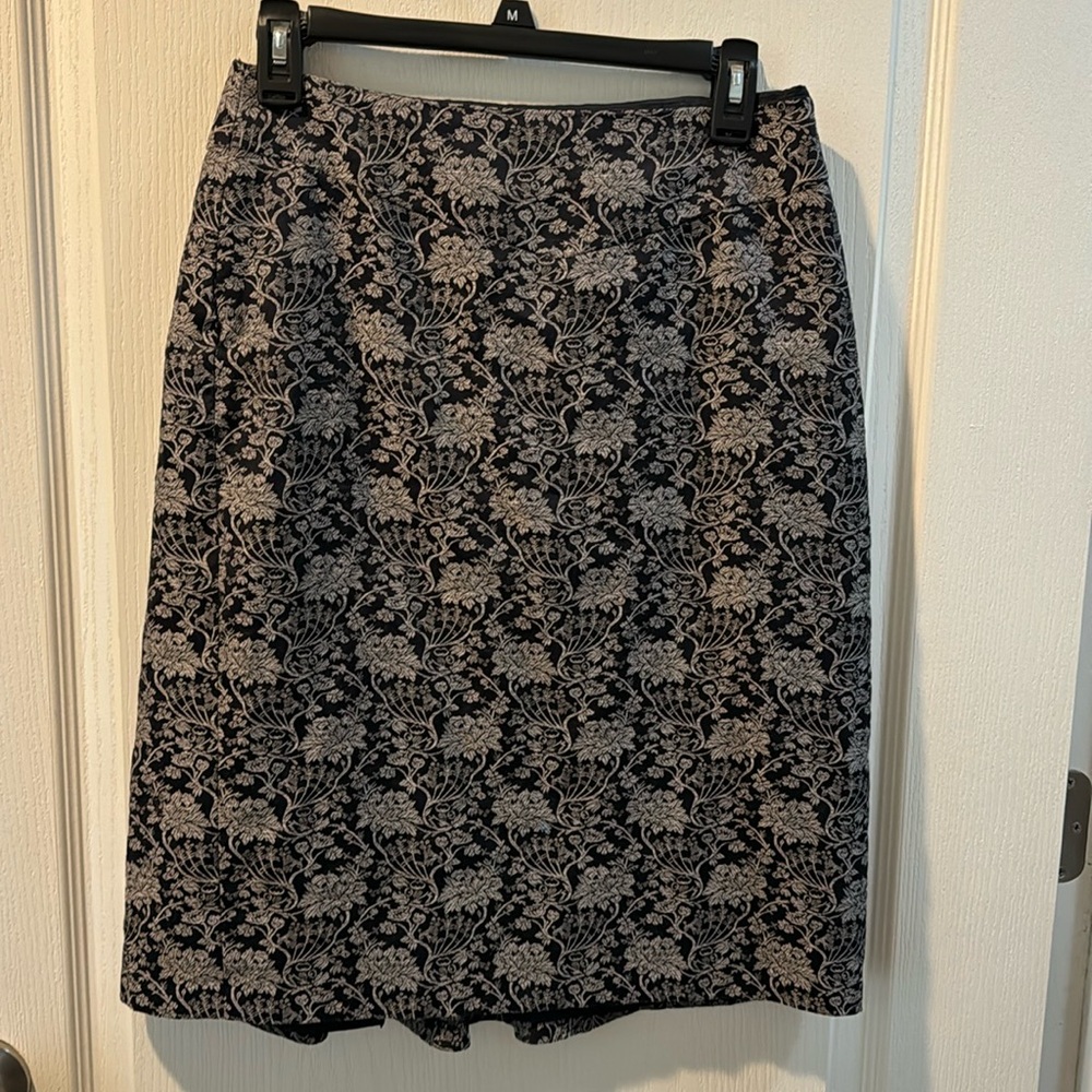 Floral pattern dress skirt